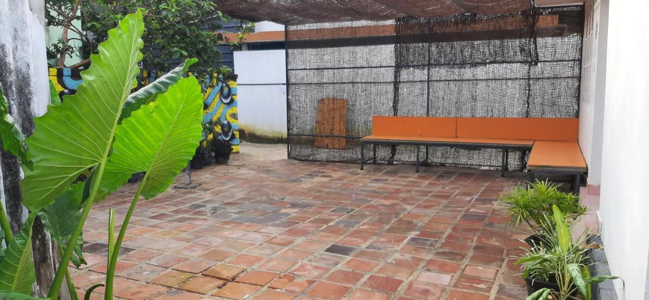 A Loft Hostel Alappuzha Kültér fotó