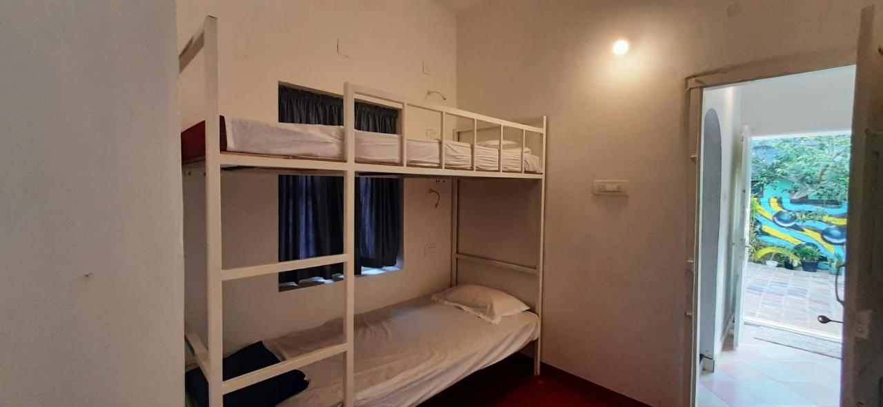 A Loft Hostel Alappuzha Kültér fotó