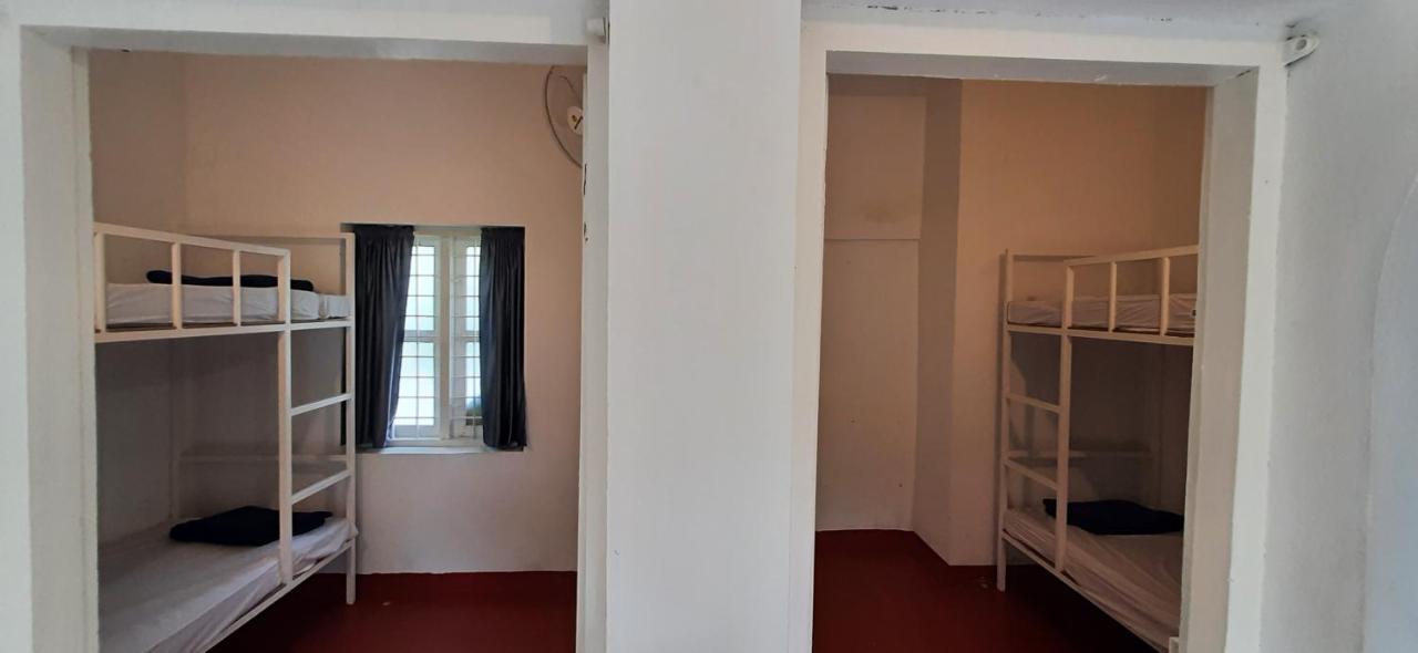 A Loft Hostel Alappuzha Kültér fotó