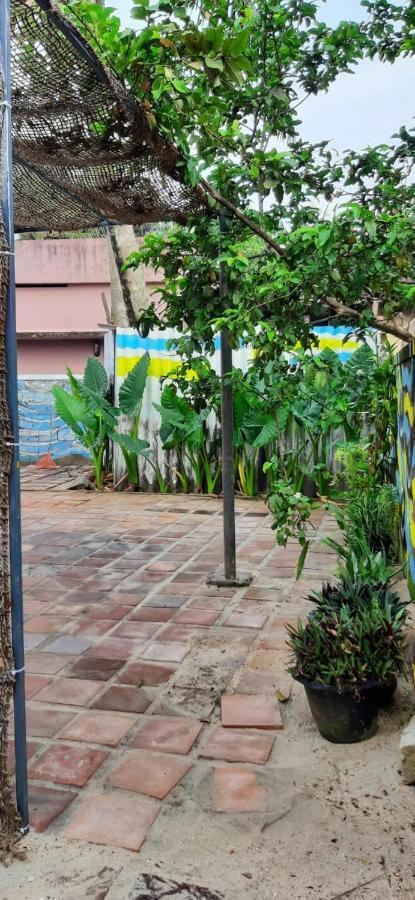 A Loft Hostel Alappuzha Kültér fotó