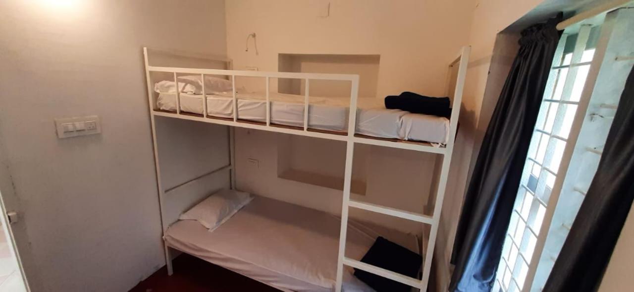 A Loft Hostel Alappuzha Kültér fotó